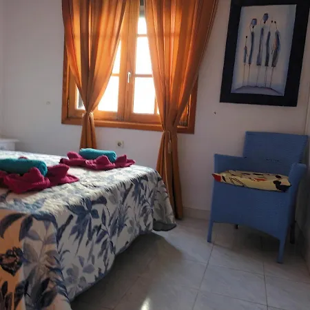 Playa Honda Apartment Mácher